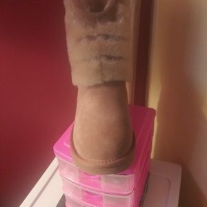Ugg australia boots